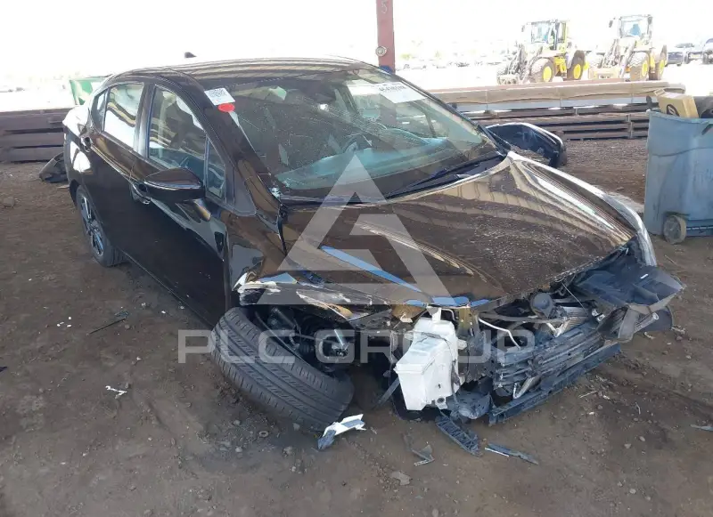 2021 Nissan VERSA фото