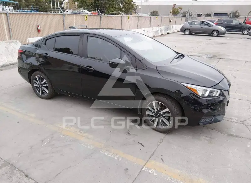 2021 Nissan VERSA фото