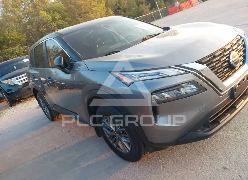 2021 Nissan ROGUE photo