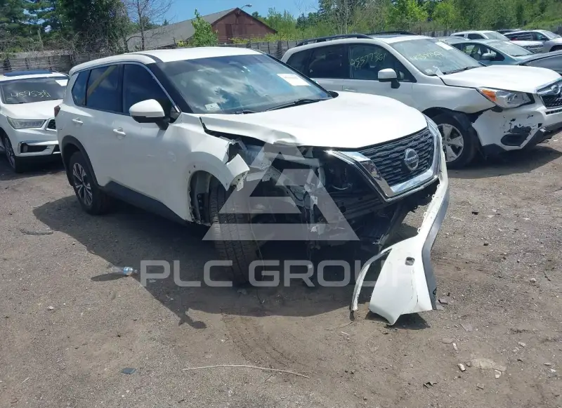 2021 Nissan ROGUE photo