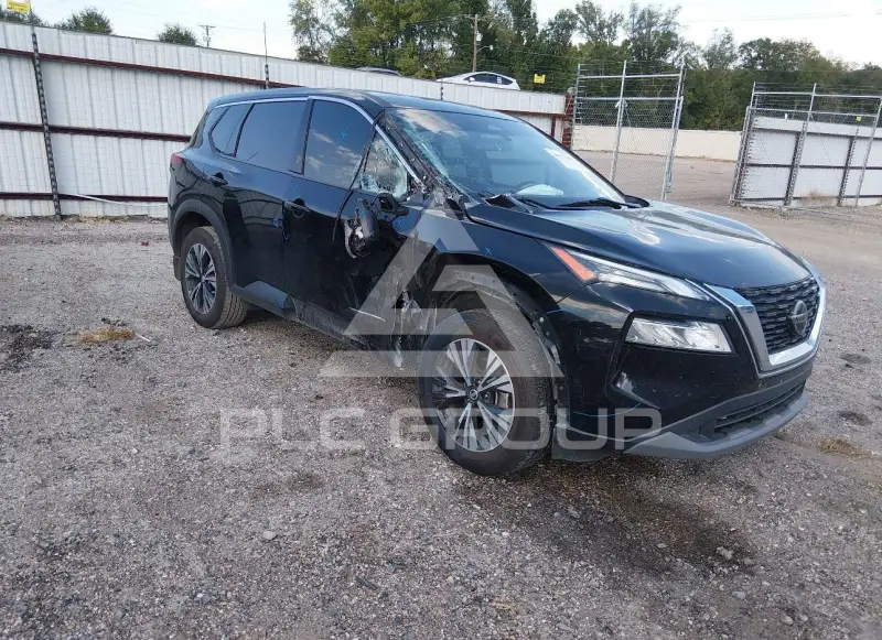 2021 Nissan ROGUE photo
