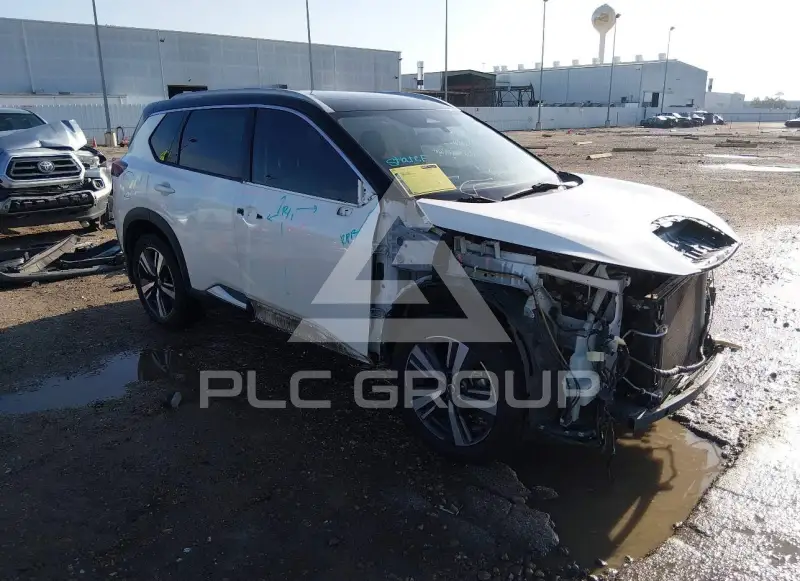 2021 Nissan ROGUE photo