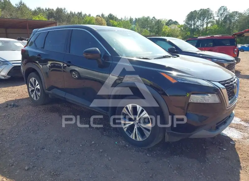 2021 Nissan ROGUE photo