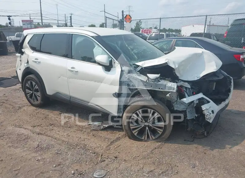 2021 Nissan ROGUE фото