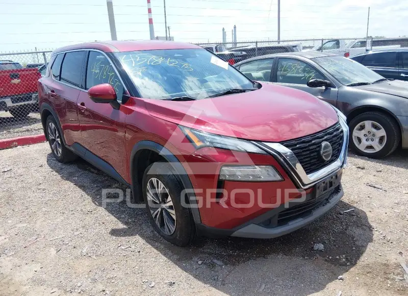 2021 Nissan ROGUE photo