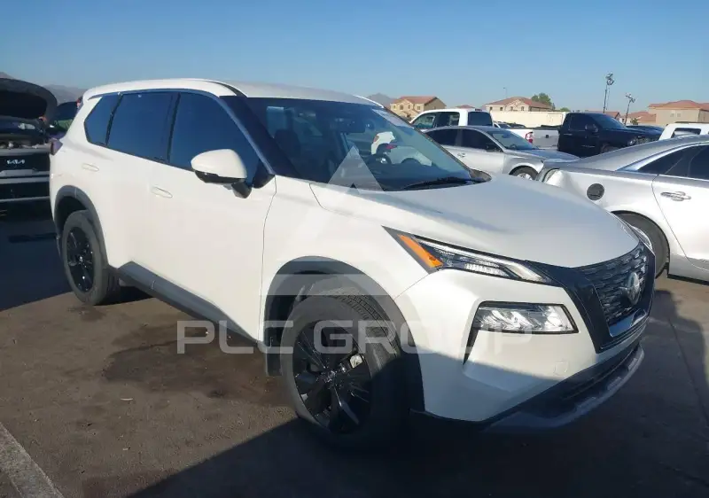 2021 Nissan ROGUE фото