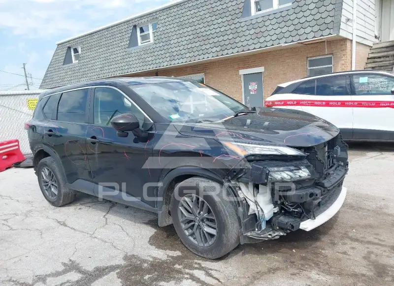 2021 Nissan ROGUE photo