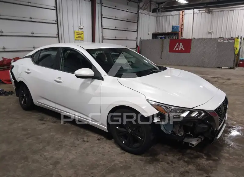 2021 Nissan SENTRA фото