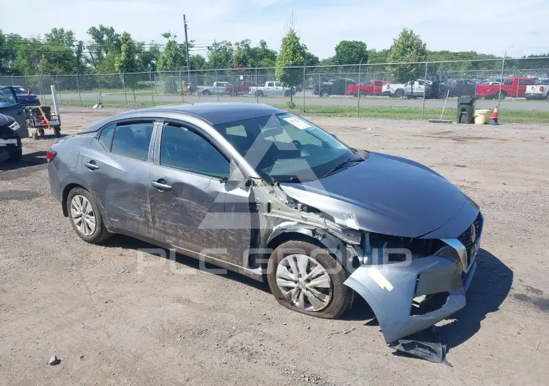 2021 Nissan SENTRA фото