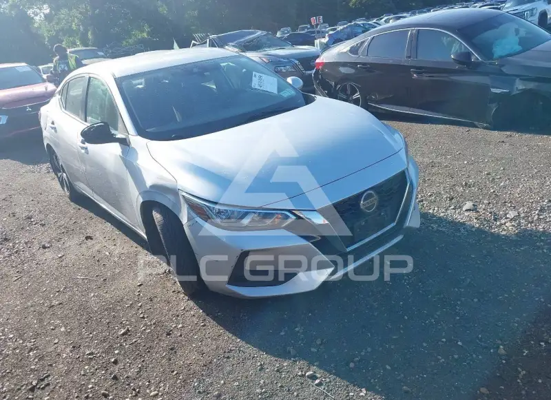 2021 Nissan SENTRA фото