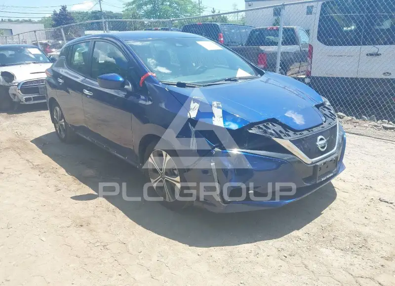 2021 Nissan LEAF фото