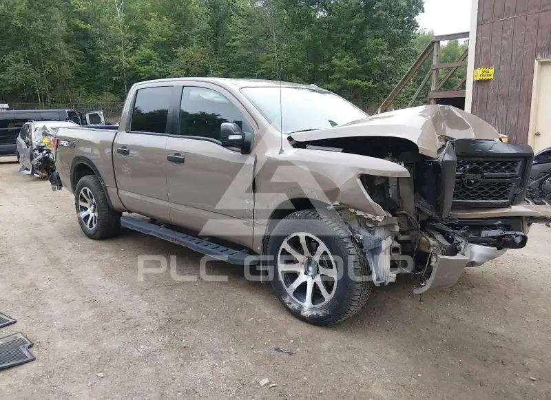 2021 Nissan TITAN photo