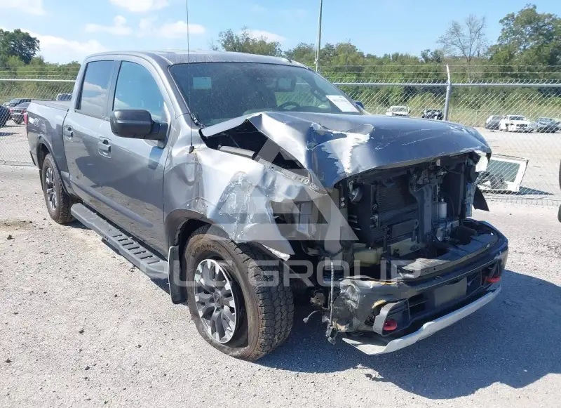 2021 Nissan TITAN photo