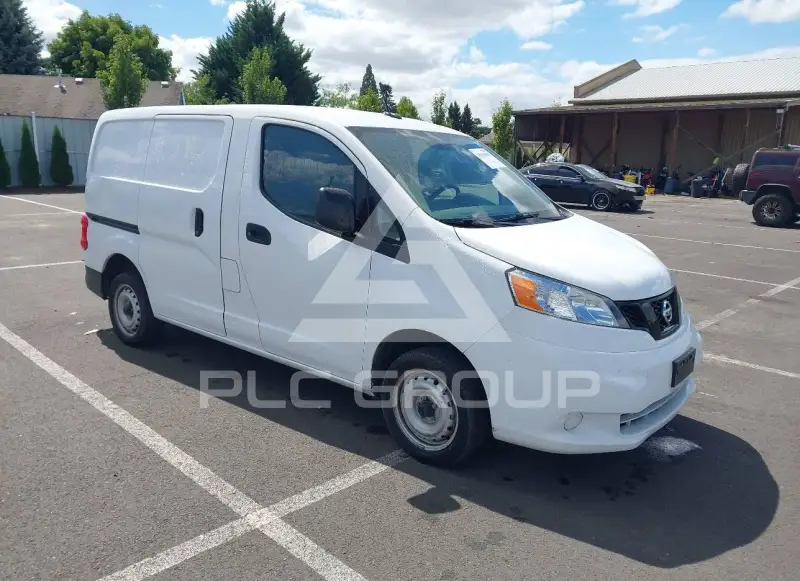 2021 Nissan NV 200 photo