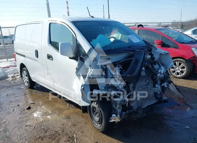 2021 Nissan NV 200 фото