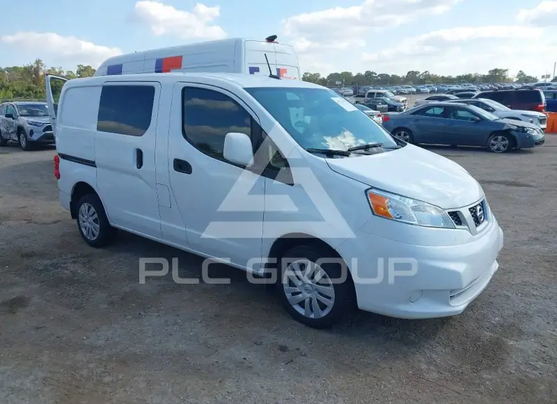2021 Nissan NV 200 фото