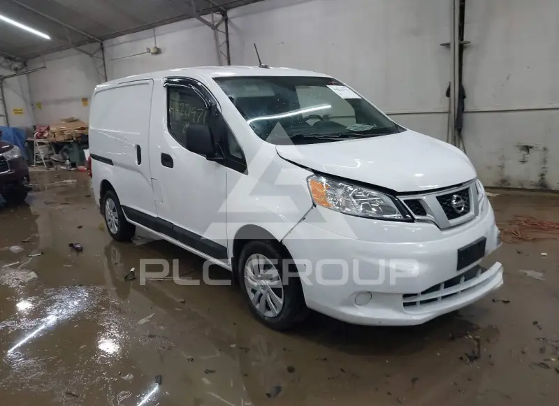 2021 Nissan NV 200 photo