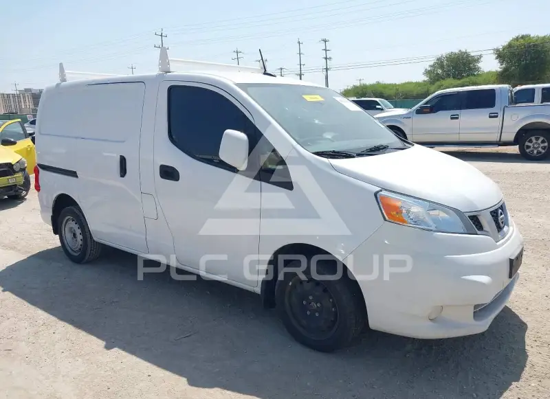 2021 Nissan NV 200 photo
