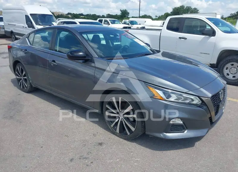 2021 Nissan ALTIMA photo