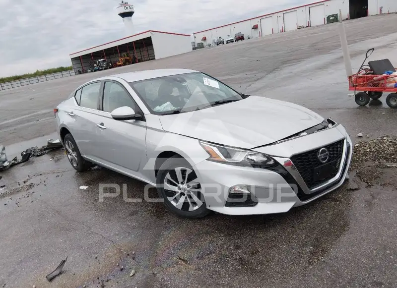 2021 Nissan ALTIMA фото