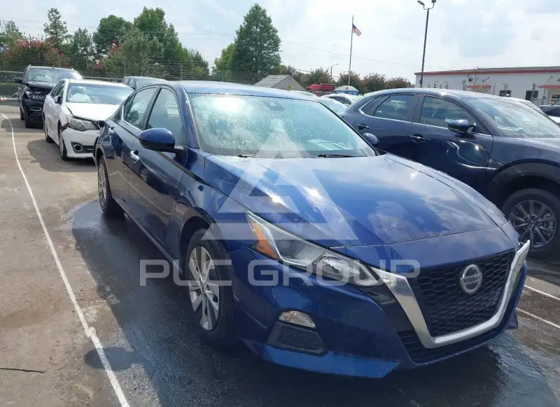 2021 Nissan ALTIMA фото
