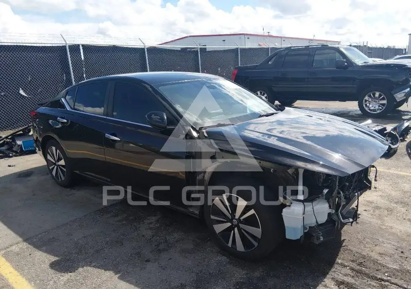2021 Nissan ALTIMA фото