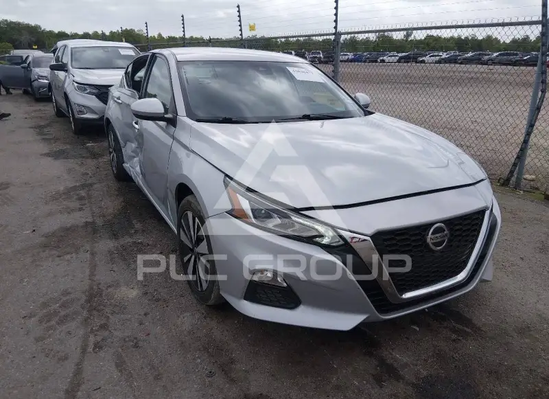 2021 Nissan ALTIMA фото