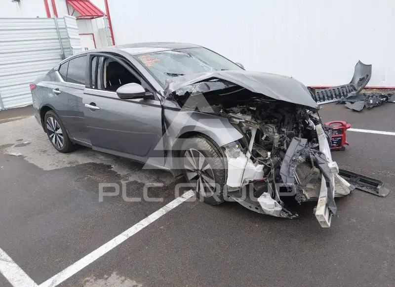 2021 Nissan ALTIMA photo