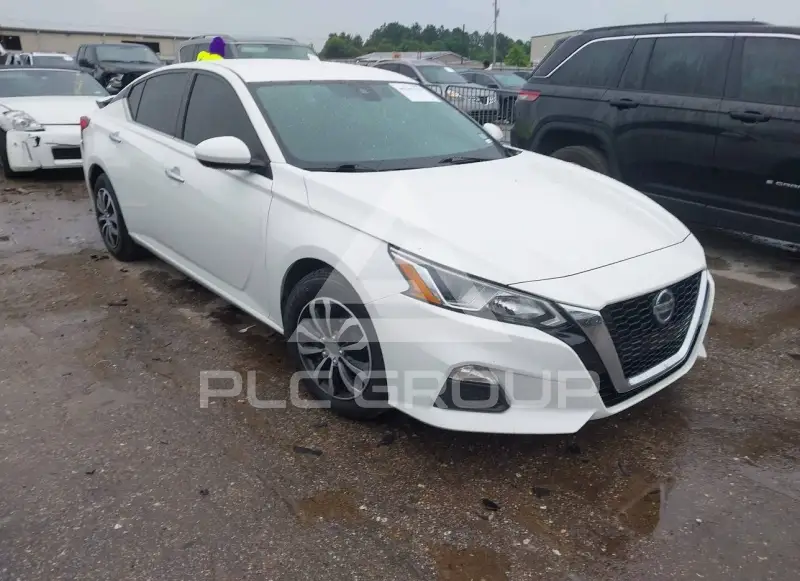 2021 Nissan ALTIMA фото