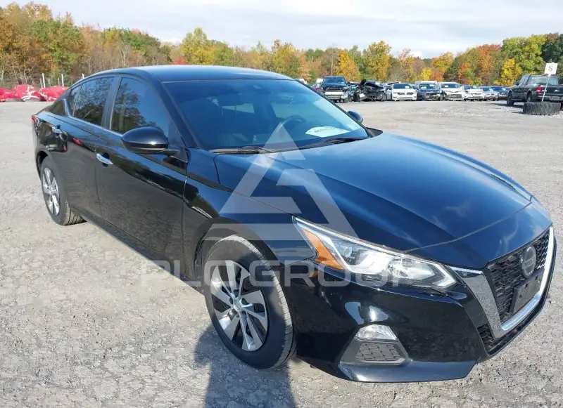 2021 Nissan ALTIMA фото