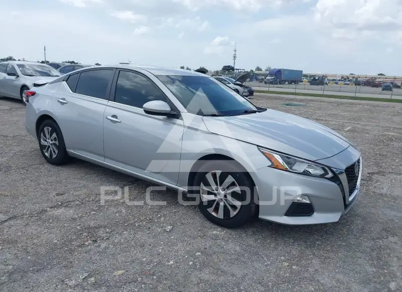 2021 Nissan ALTIMA фото