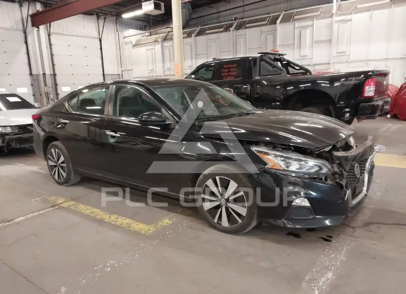 2021 Nissan ALTIMA фото