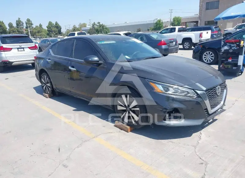 2021 Nissan ALTIMA photo