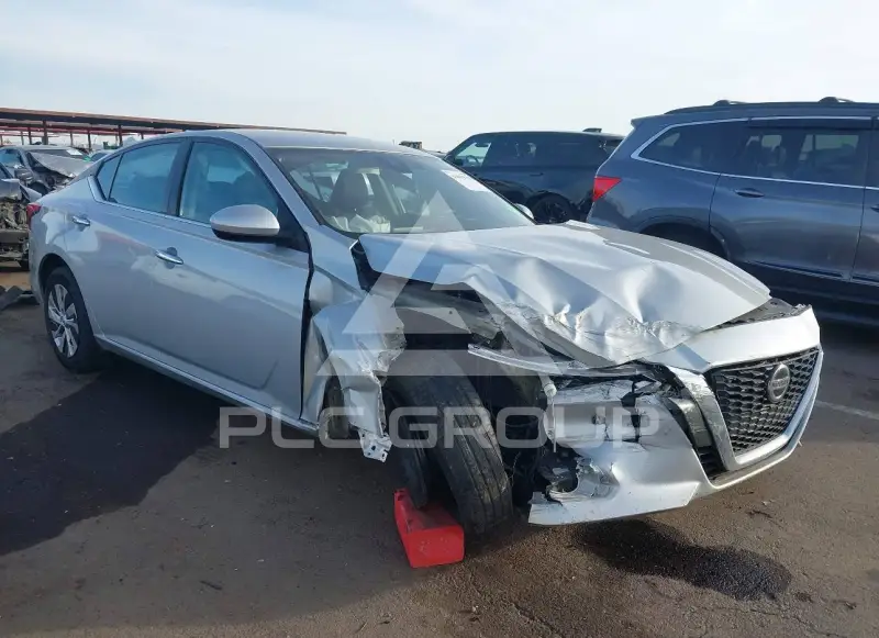 2021 Nissan ALTIMA фото