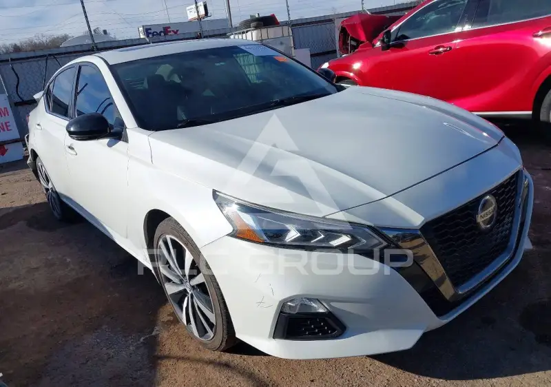 2021 Nissan ALTIMA фото