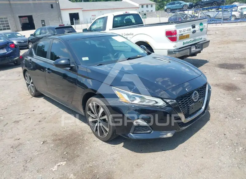 2021 Nissan ALTIMA photo