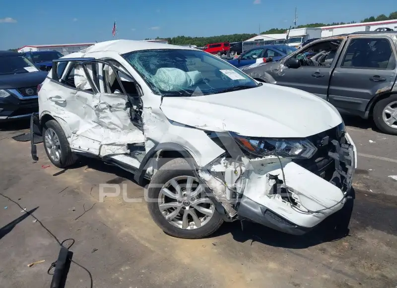 2021 Nissan ROGUE photo