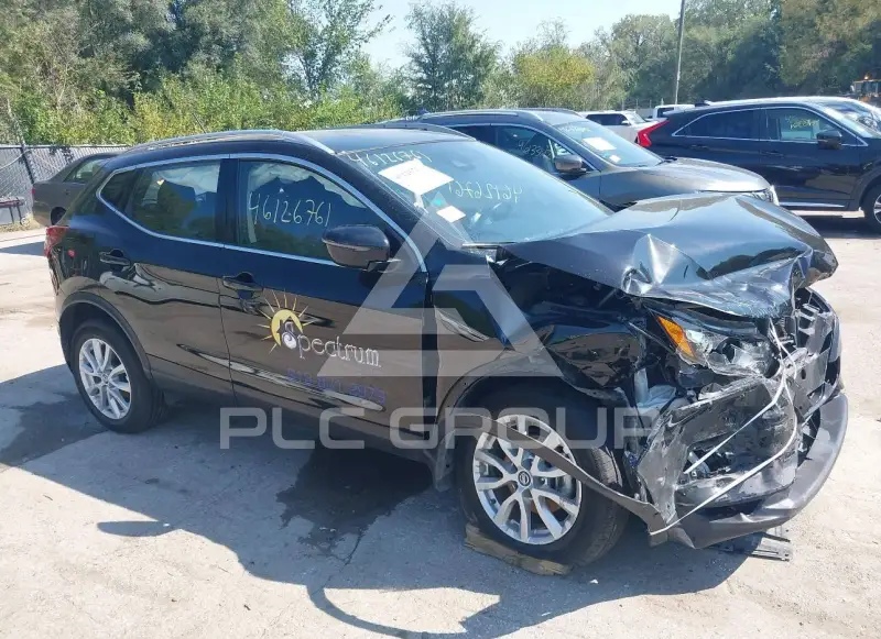 2021 Nissan ROGUE photo