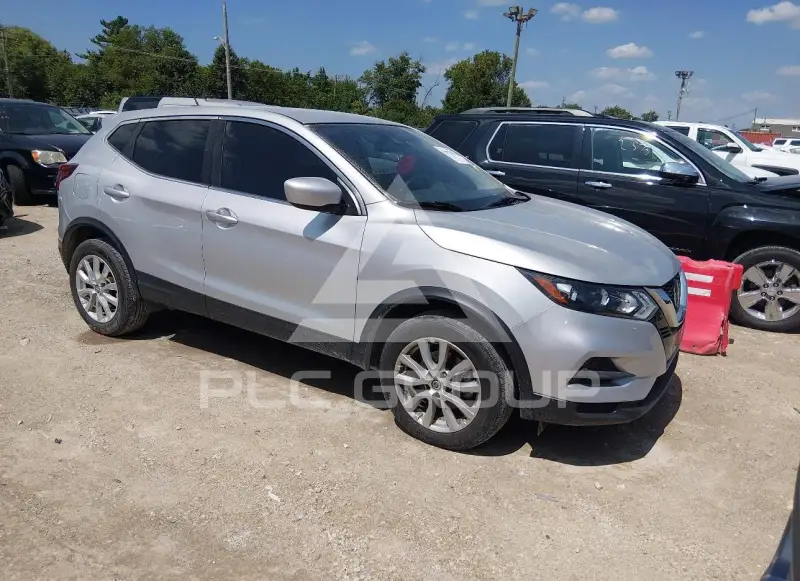 2021 Nissan ROGUE photo