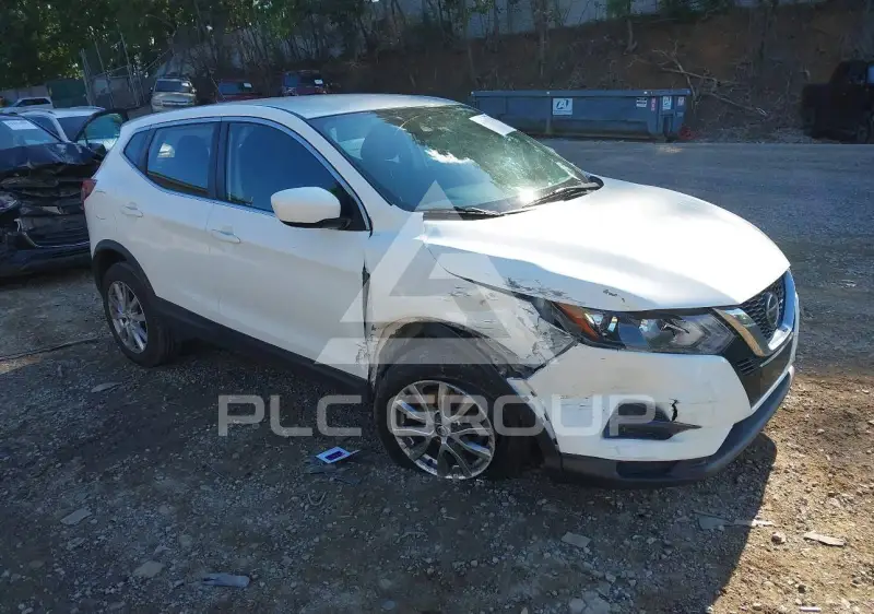 2021 Nissan ROGUE photo