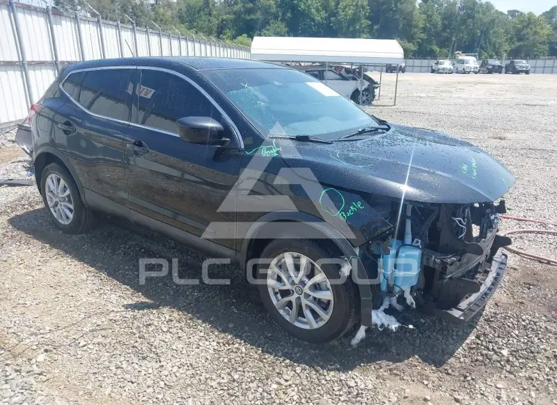 2021 Nissan ROGUE photo
