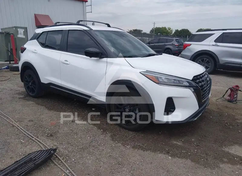 2021 Nissan KICKS фото