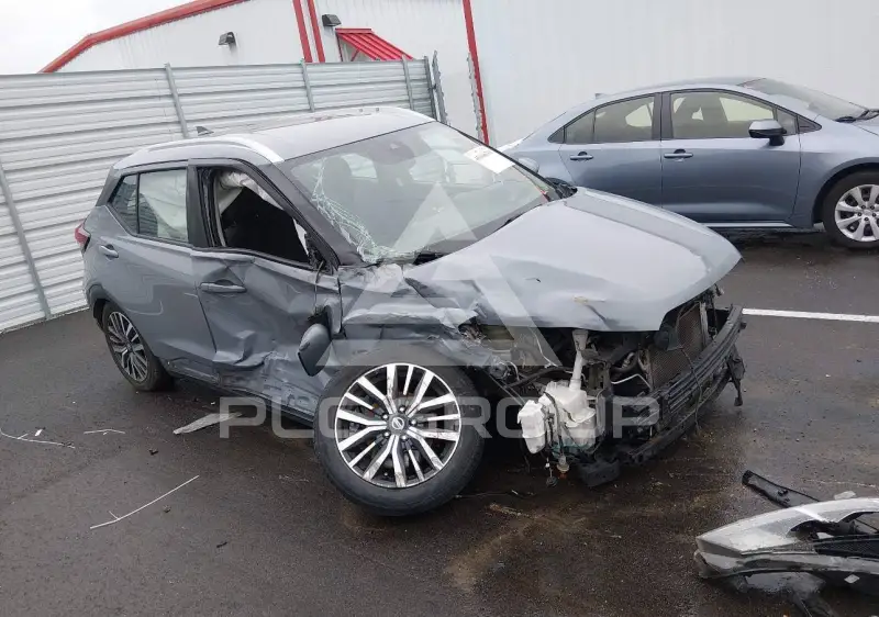 2021 Nissan KICKS photo