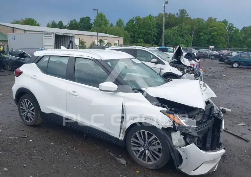 2021 Nissan KICKS фото