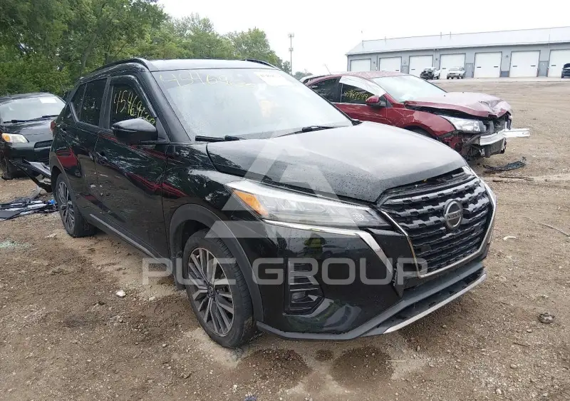 2021 Nissan KICKS photo