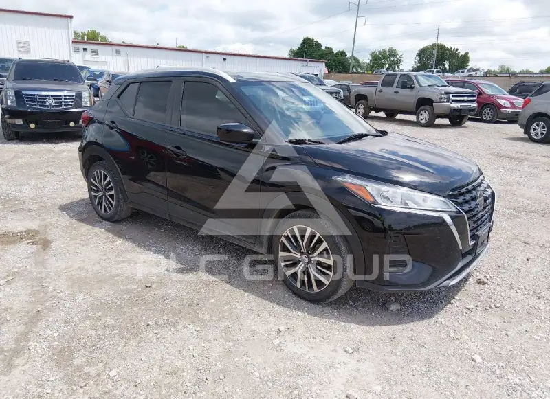 2021 Nissan KICKS photo