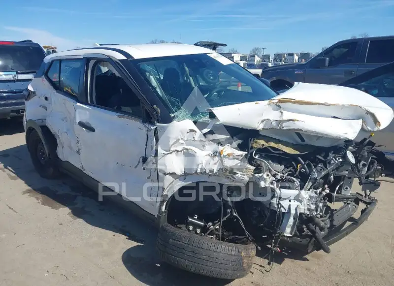 2021 Nissan KICKS фото