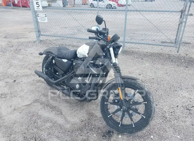 2021 Harley-Davidson XL883 photo