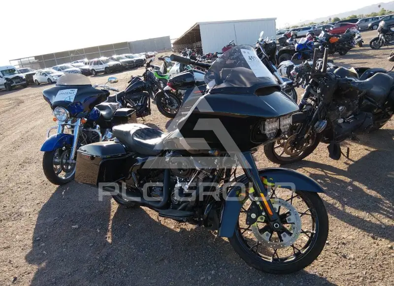 2021 Harley-Davidson FLTRX photo