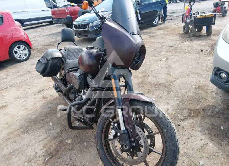 2021 Harley-Davidson FXLR photo